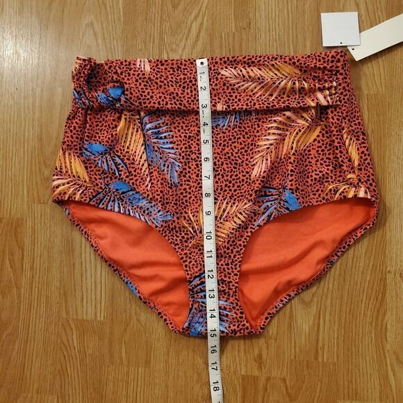 Raisins Nomad Byron High Waist Bikini Bottoms- NEW - Picture 7 of 10